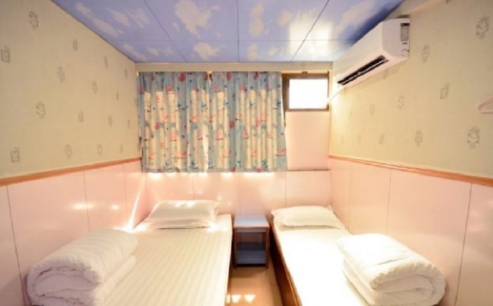 קוולון Wing Wah Hostel מראה חיצוני תמונה