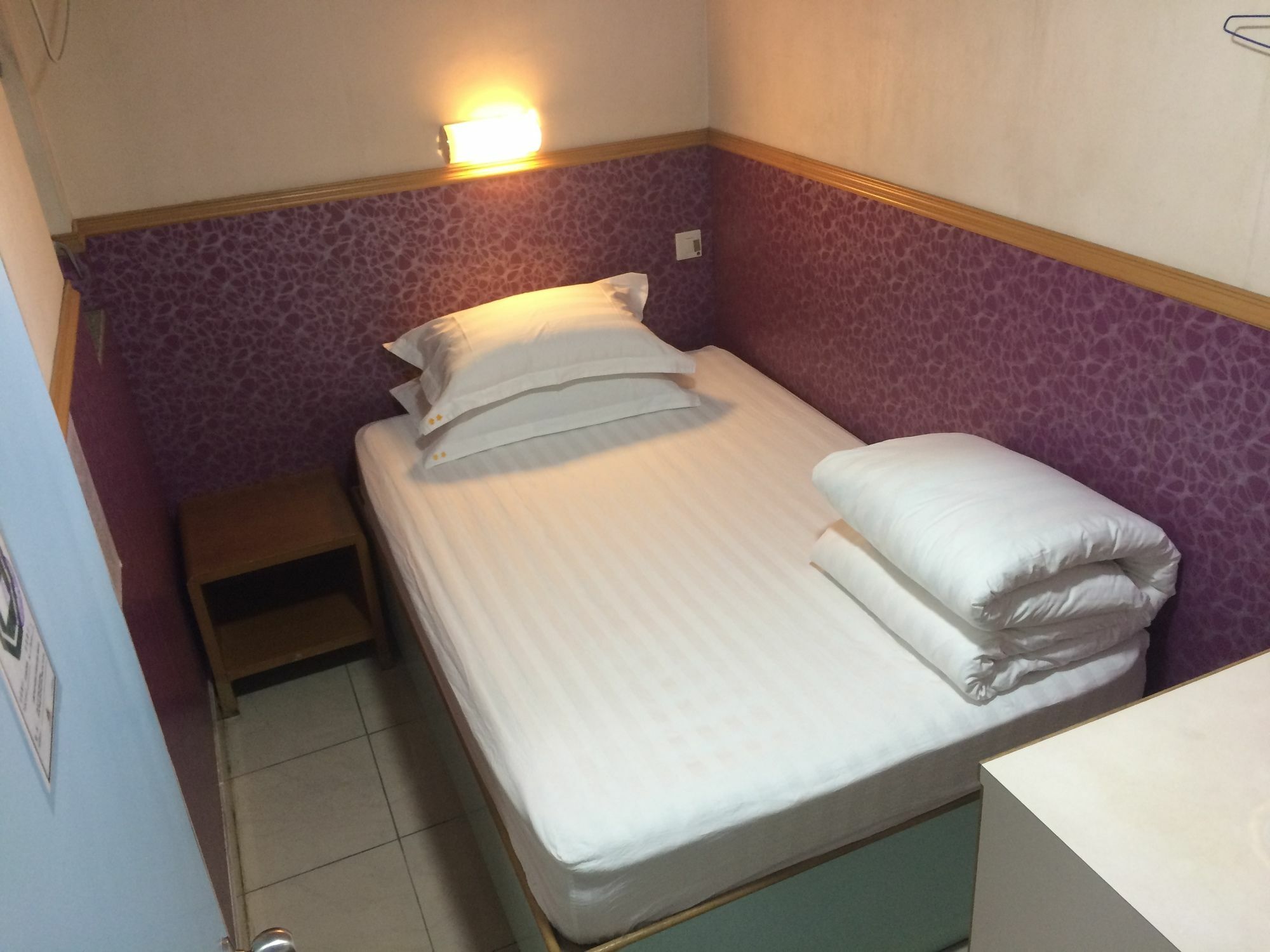 קוולון Wing Wah Hostel מראה חיצוני תמונה